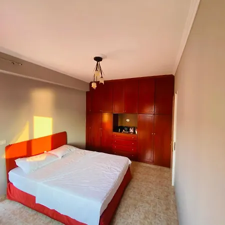 Lilo's Place *